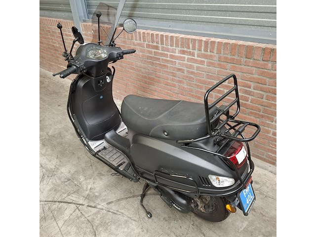 Snorscooter, la souris, sourini, 2021 - afbeelding 27 van  34