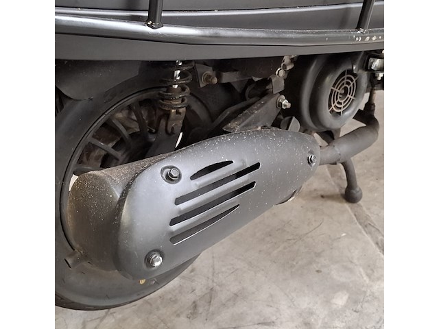 Snorscooter, la souris, sourini, 2021 - afbeelding 32 van  34