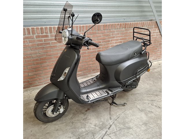 Snorscooter, la souris, sourini, 2021 - afbeelding 9 van  34