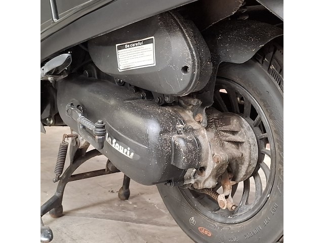 Snorscooter, la souris, sourini, 2021 - afbeelding 15 van  34