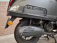 Snorscooter, la souris, sourini, 2021 - afbeelding 31 van  34