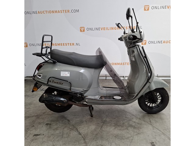 Snorscooter, la souris, sourini, 2021 - afbeelding 1 van  30