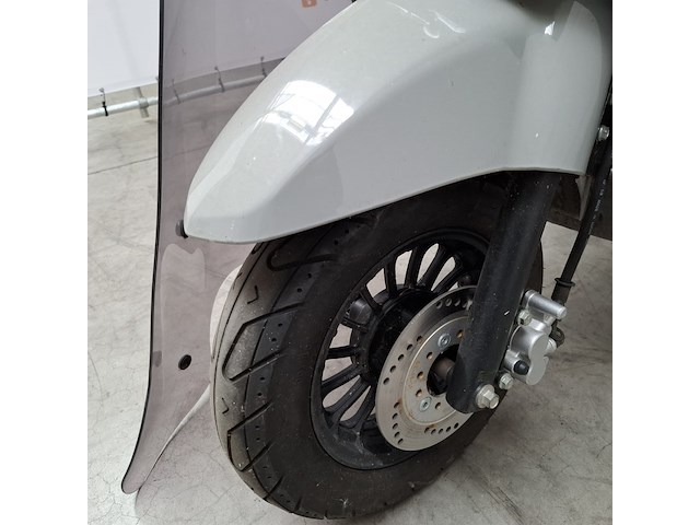 Snorscooter, la souris, sourini, 2021 - afbeelding 18 van  30