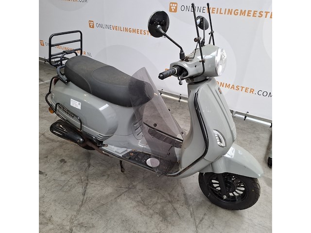 Snorscooter, la souris, sourini, 2021 - afbeelding 12 van  30