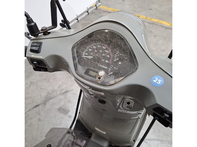 Snorscooter, la souris, sourini, 2021 - afbeelding 27 van  30