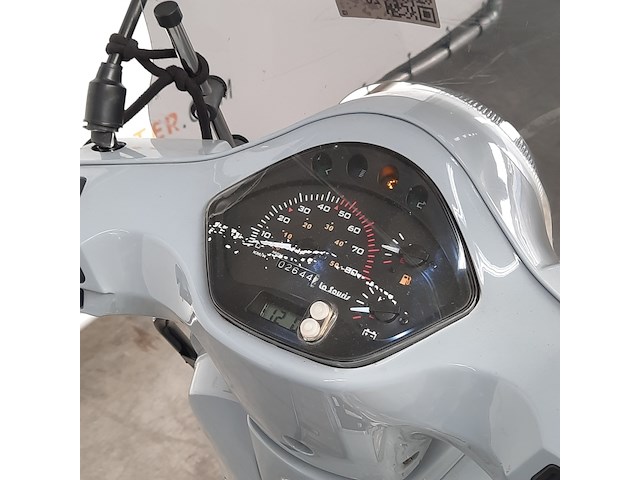 Snorscooter, la souris, sourini, 2021 - afbeelding 14 van  23