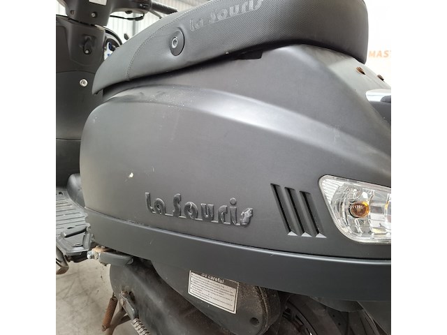 Snorscooter, la souris, sourini, 2022 - afbeelding 17 van  30