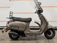 Snorscooter, la souris, sourini, 2022