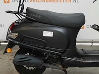 Snorscooter, la souris, sourini, 2024 - afbeelding 11 van  18