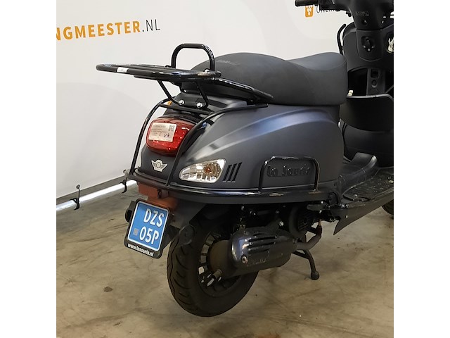 Snorscooter, la souris, sourini s, 2020 - afbeelding 14 van  15