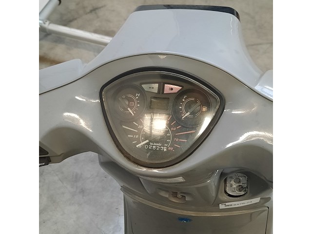 Snorscooter, la souris, sourini s, 2021 - afbeelding 3 van  15