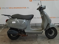 Snorscooter, la souris, sourini s, 2021 - afbeelding 1 van  15