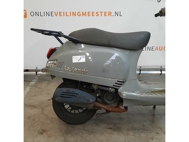 Snorscooter, la souris, sourini s, 2021 - afbeelding 8 van  15