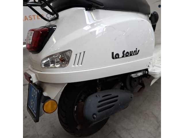 Snorscooter, la souris, vespelini, 2018 - afbeelding 11 van  30