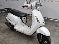 Snorscooter, la souris, vespelini, 2018 - afbeelding 12 van  30