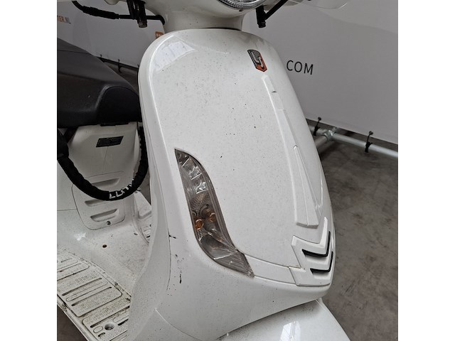 Snorscooter, la souris, vespelini, 2018 - afbeelding 25 van  30