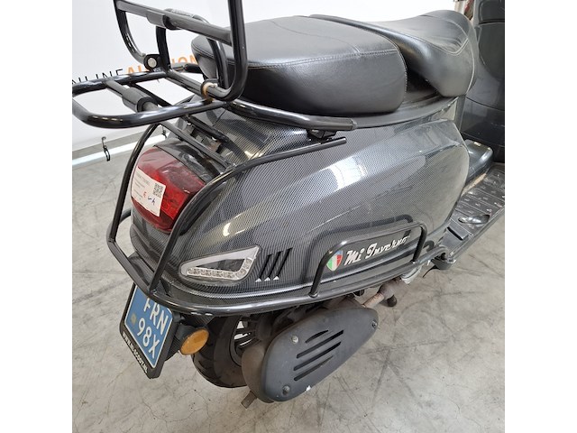 Snorscooter, mi inverno, rome, 2024 - afbeelding 13 van  34