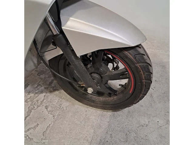Snorscooter, peugeot, kisbee - afbeelding 17 van  22