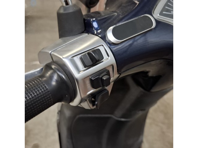 Snorscooter, piaggio, vespa primavera, 2014 - afbeelding 21 van  41