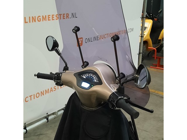 Snorscooter, piaggio, vespa primavera 4t, 2015 - afbeelding 3 van  19