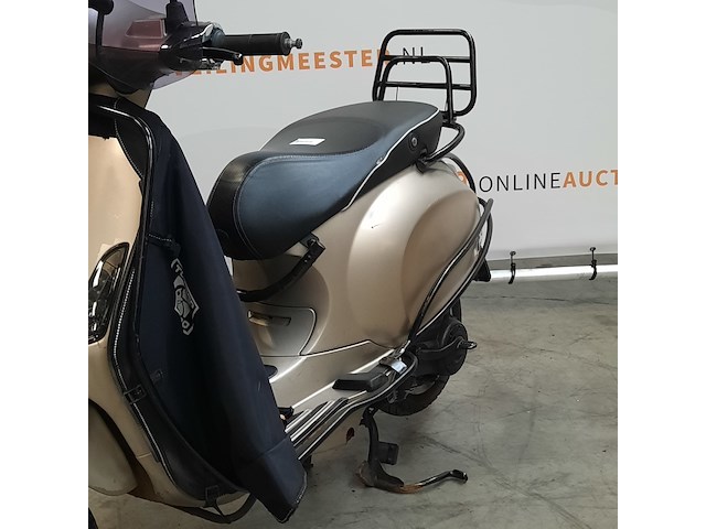 Snorscooter, piaggio, vespa primavera 4t, 2015 - afbeelding 7 van  19