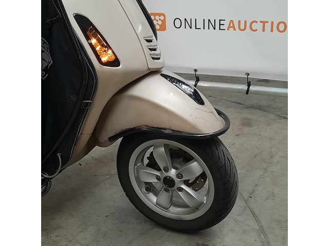 Snorscooter, piaggio, vespa primavera 4t, 2015 - afbeelding 17 van  19