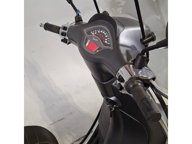 Snorscooter, piaggio, vespa sprint, 2020 - afbeelding 17 van  18