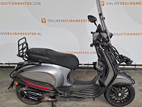 Snorscooter, piaggio, vespa sprint, 2020