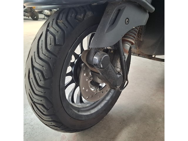 Snorscooter, piaggio, vespa sprint, 2020 - afbeelding 14 van  25