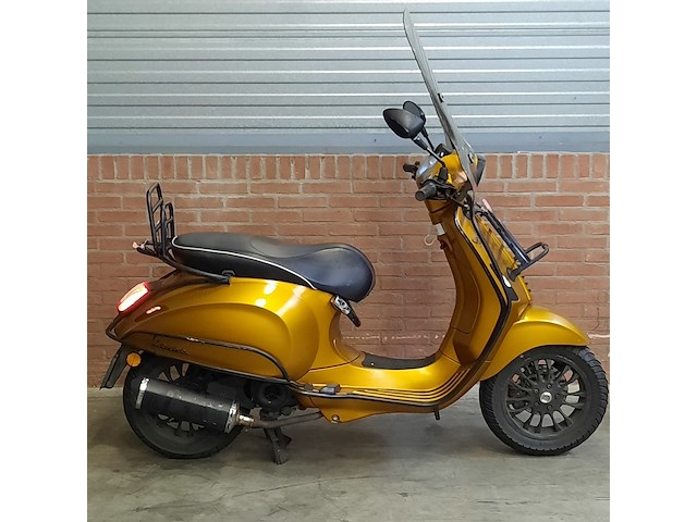 Snorscooter, piaggio, vespa sprint 4t, 2015 - afbeelding 9 van  16
