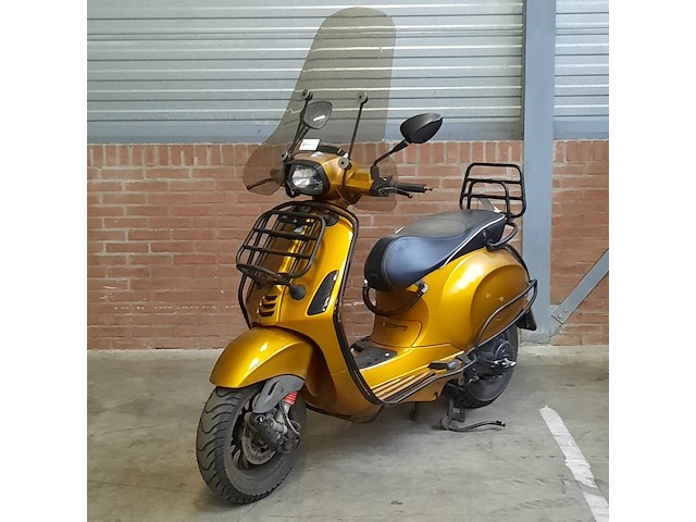 Snorscooter, piaggio, vespa sprint 4t, 2015 - afbeelding 15 van  16