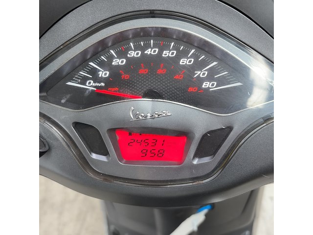 Snorscooter, piaggio, vespa sprint 4t, 2015 - afbeelding 18 van  21