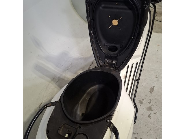 Snorscooter, piaggio, vespa sprint 4t, 2016 - afbeelding 4 van  19