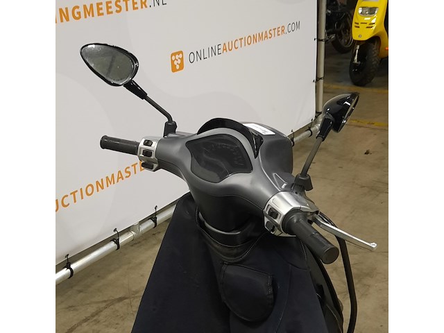 Snorscooter, piaggio, vespa sprint 4t, 2017 - afbeelding 2 van  18