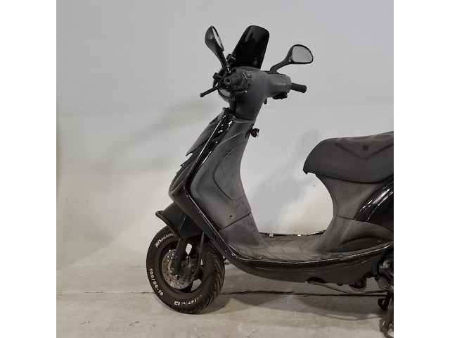 Snorscooter, piaggio, zip, 2013 - afbeelding 8 van  17
