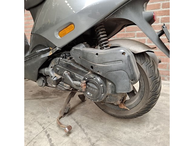 Snorscooter, piaggio, zip, 2015 - afbeelding 13 van  37