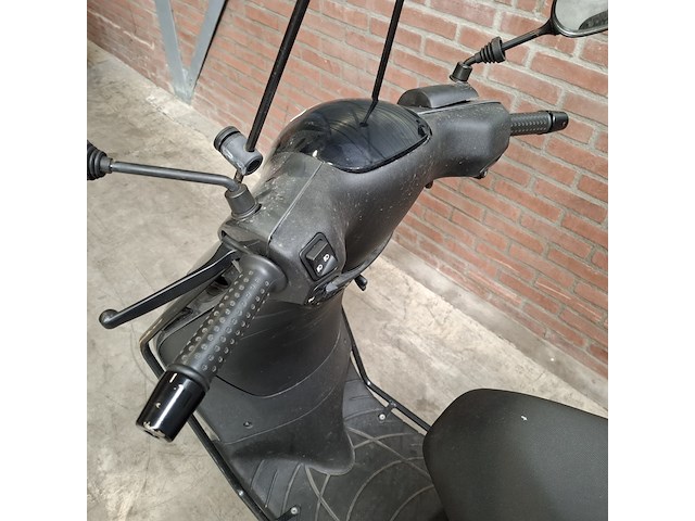 Snorscooter, piaggio, zip, 2015 - afbeelding 17 van  37