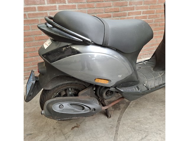 Snorscooter, piaggio, zip, 2015 - afbeelding 33 van  37