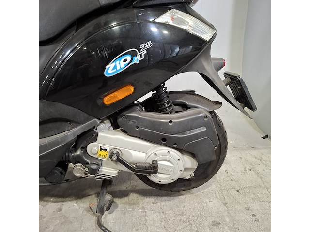 Snorscooter, piaggio, zip, 2015 - afbeelding 15 van  18