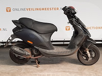 Snorscooter, piaggio, zip, 2015