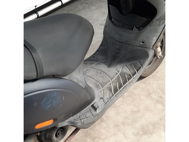 Snorscooter, piaggio, zip, 2015 - afbeelding 21 van  23