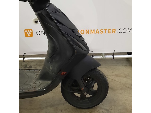 Snorscooter, piaggio, zip, 2017 - afbeelding 11 van  16