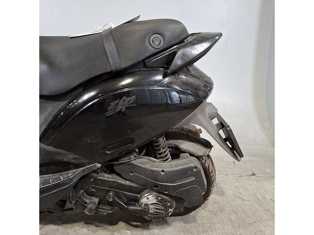 Snorscooter, piaggio, zip, 2017 - afbeelding 9 van  14