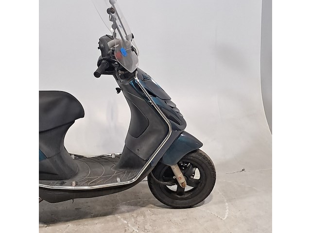 Snorscooter, piaggio, zip, 2020 - afbeelding 10 van  16