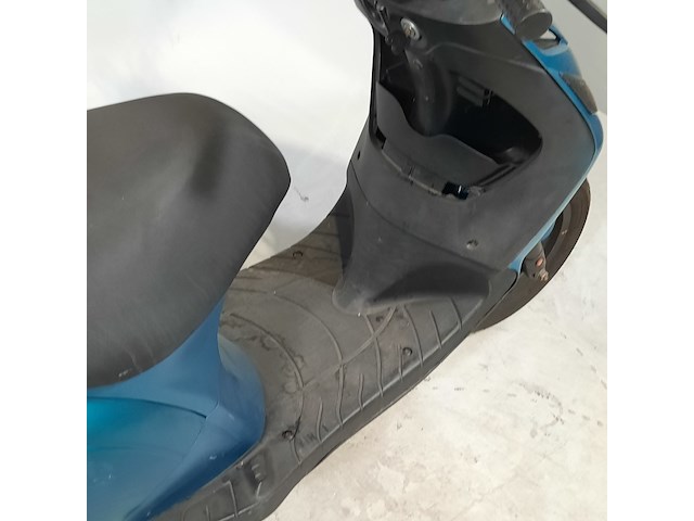 Snorscooter, piaggio, zip, 2020 - afbeelding 15 van  16