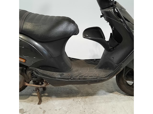 Snorscooter, piaggio, zip, 2020 - afbeelding 9 van  15