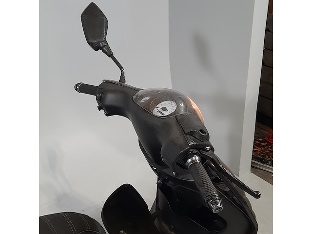 Snorscooter, piaggio, zip, 2020 - afbeelding 15 van  15