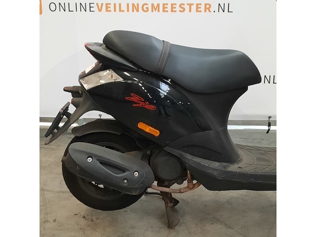Snorscooter, piaggio, zip, 2021 - afbeelding 8 van  15