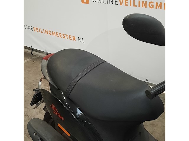 Snorscooter, piaggio, zip, 2021 - afbeelding 13 van  15