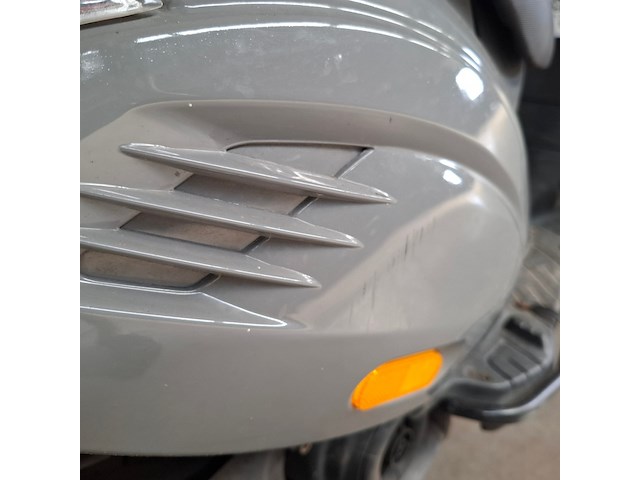 Snorscooter, piaggio, zip, 2024 - afbeelding 11 van  30